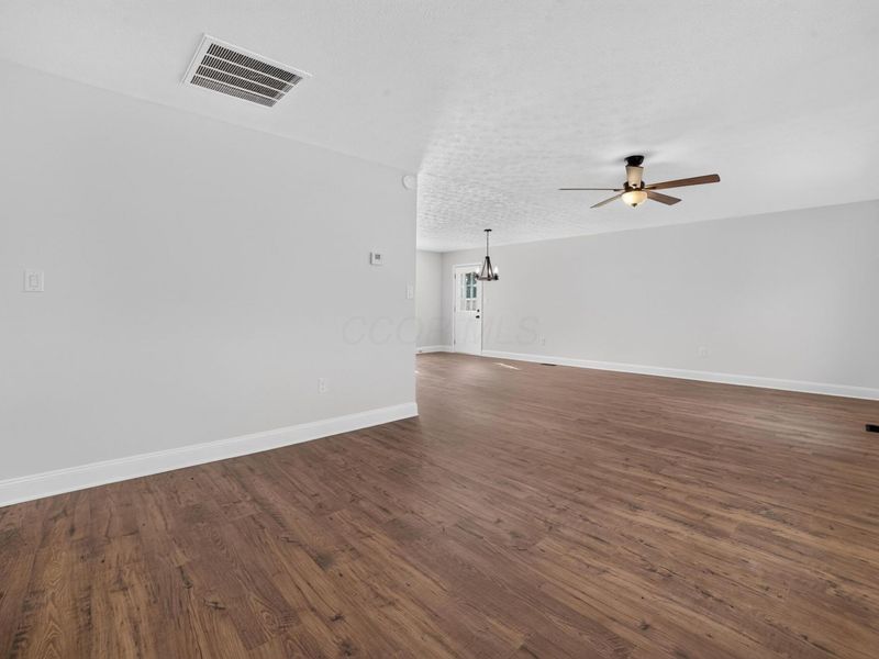 4416 White Road , Centerburg, OH 43011 Photo 11