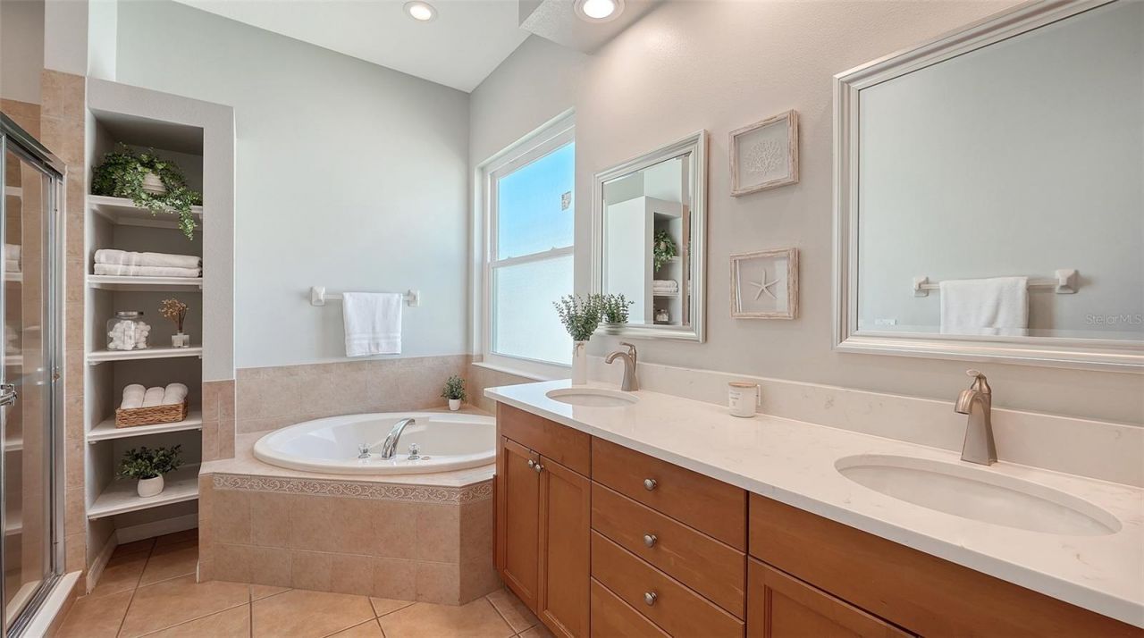 15213 Blue Fish Circle, Lakewood Ranch, FL 34202 Photo