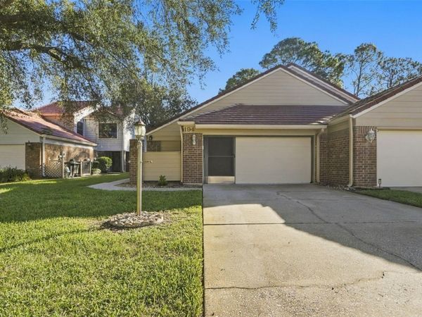 194 GRAY DOVE COURT , DAYTONA BEACH, FL 32119
