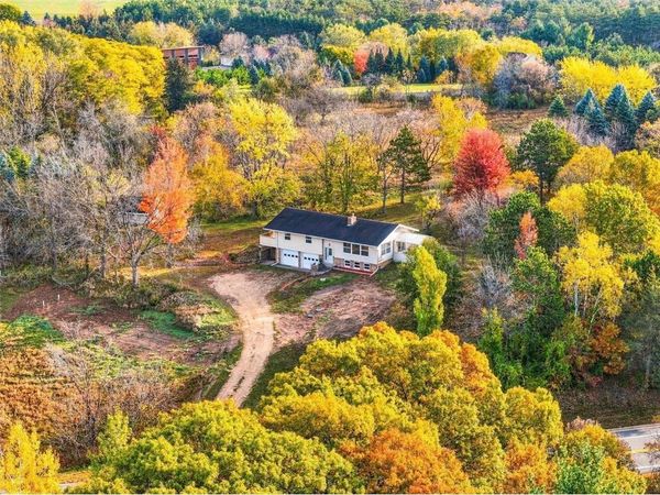 427 N Glover Road, Hudson, WI 54016