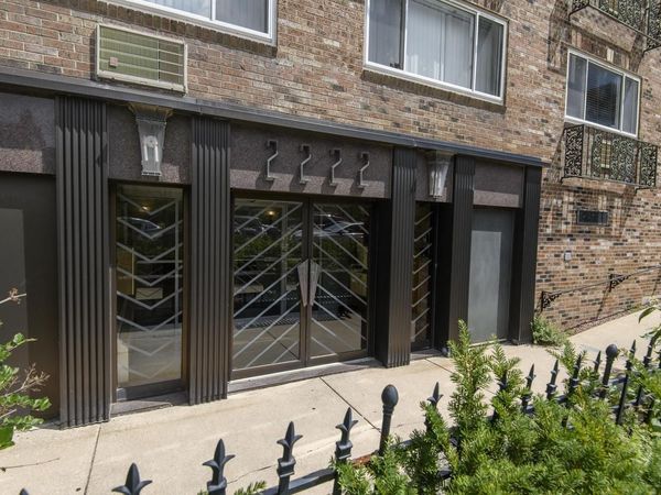 2222 E Belleview PLACE, Unit 106, Milwaukee, WI 53211