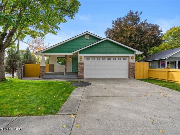 1205 N 6th ST , Coeur d'Alene, ID 83814