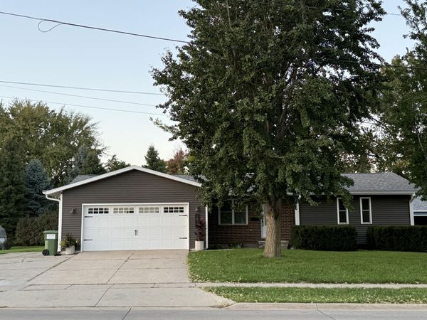1819 24th Street, Ames, IA 50010