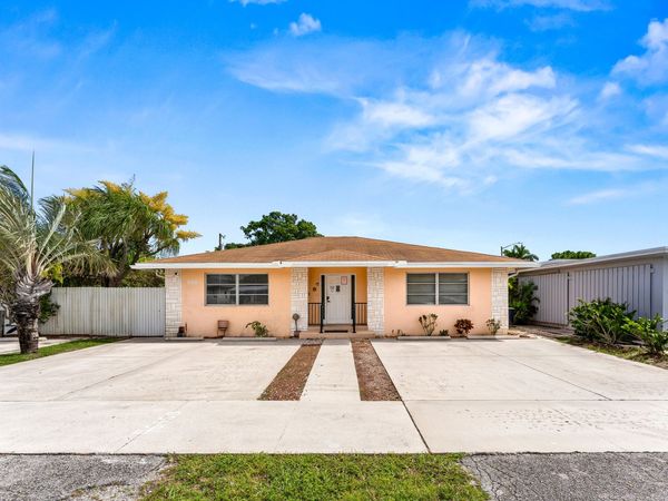 808 S BROADWAY, Unit 1, Lantana, FL 33462