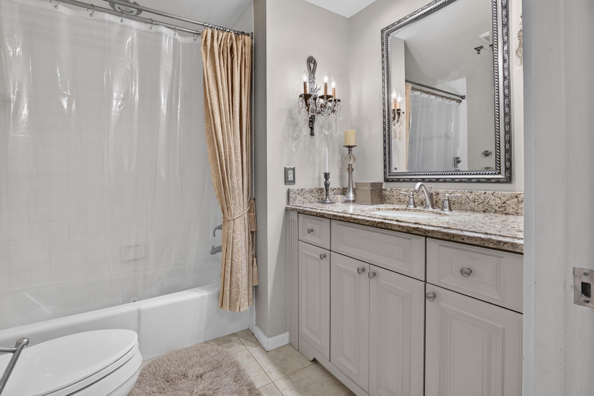 11370 Twelve Oaks Way, Unit 111, North Palm Beach, FL 33408 Photo