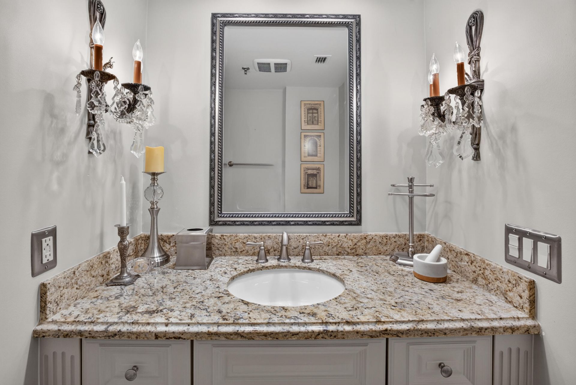 11370 Twelve Oaks Way, Unit 111, North Palm Beach, FL 33408 Photo