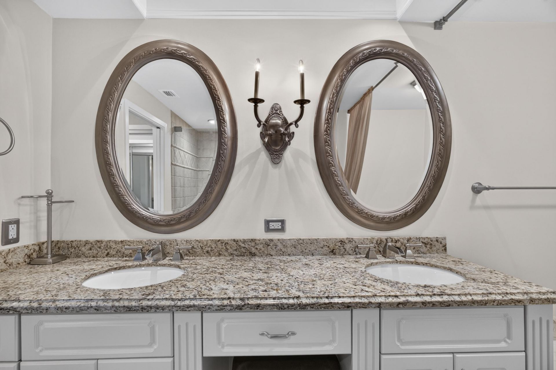 11370 Twelve Oaks Way, Unit 111, North Palm Beach, FL 33408 Photo