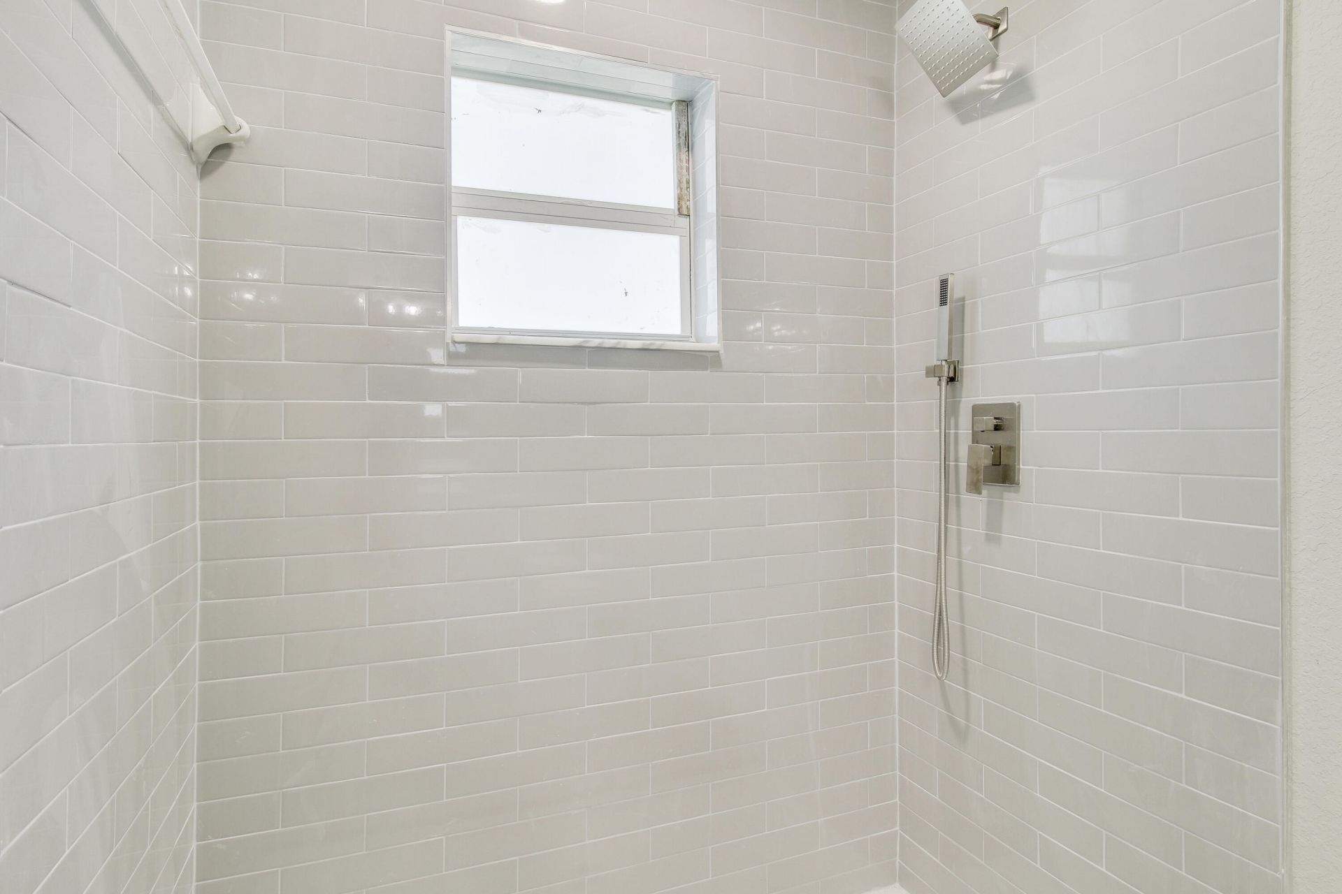 548 SW 5th Street, Unit B, Belle Glade, FL 33430 Photo