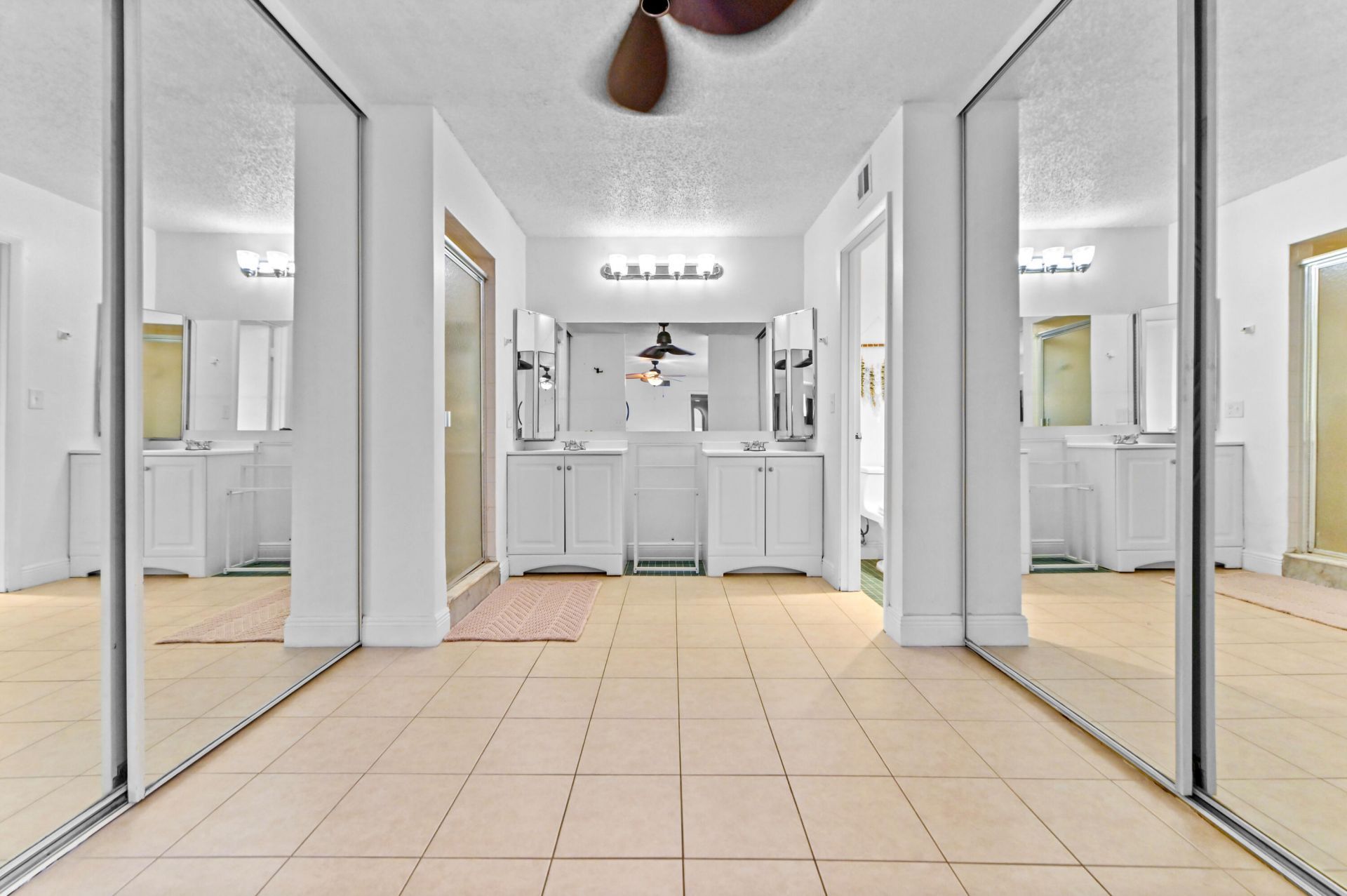 824 Springdale Circle, Palm Springs, FL 33461 Photo