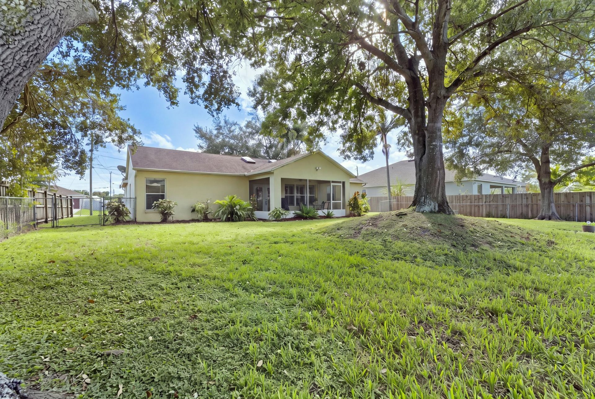 1649 SW Alvaton Avenue, Port Saint Lucie, FL 34953 Photo
