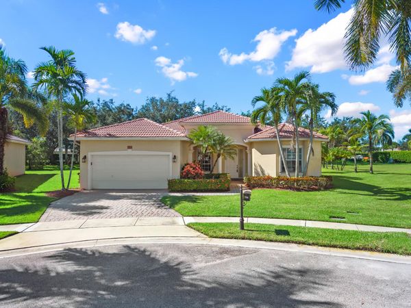 9566 LANTERN BAY Circle, West Palm Beach, FL 33411