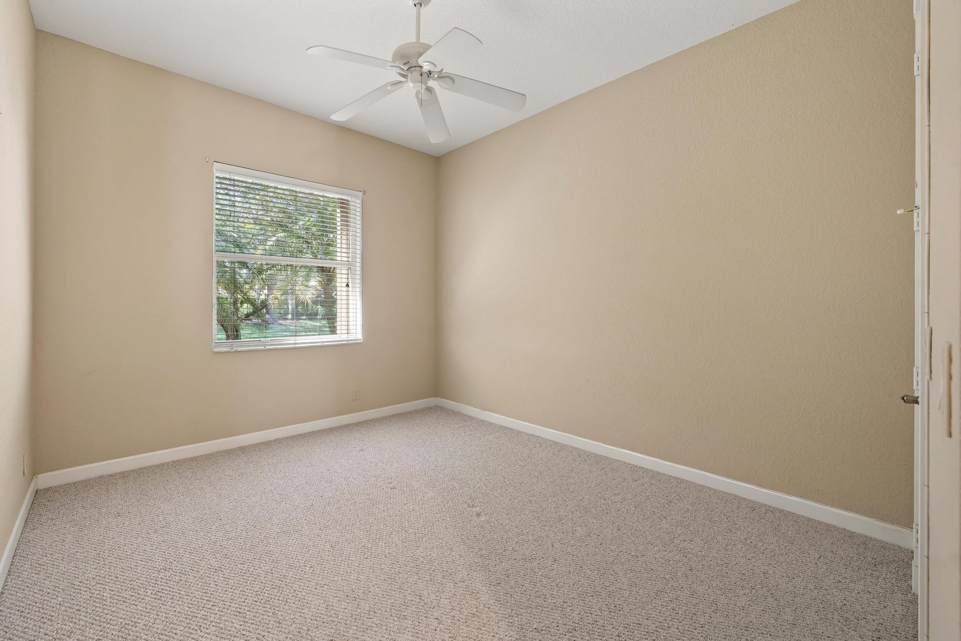 9566 Lantern Bay Circle, West Palm Beach, FL 33411 Photo