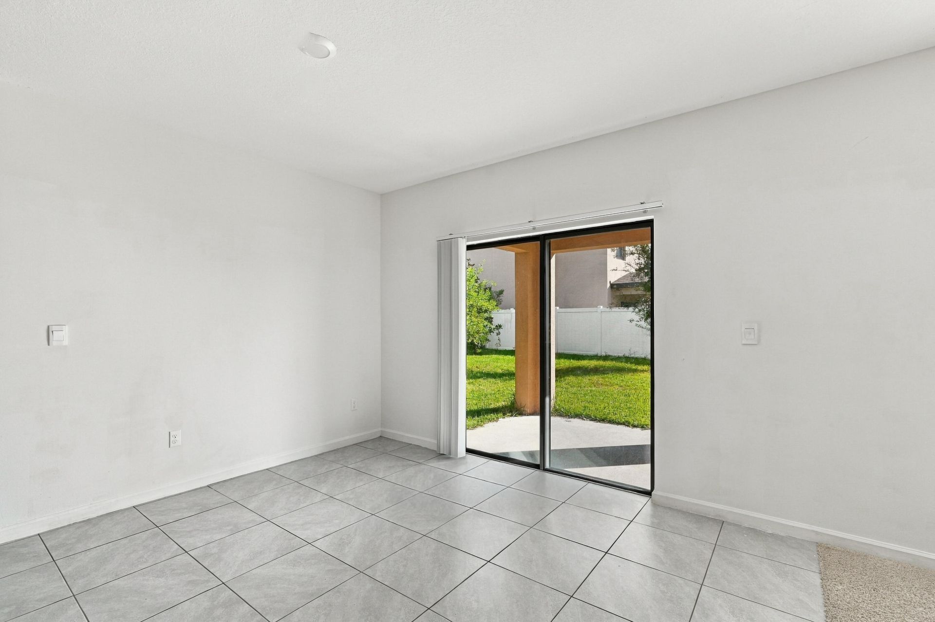 5305 Fantasy Drive, Fort Pierce, FL 34947 Photo