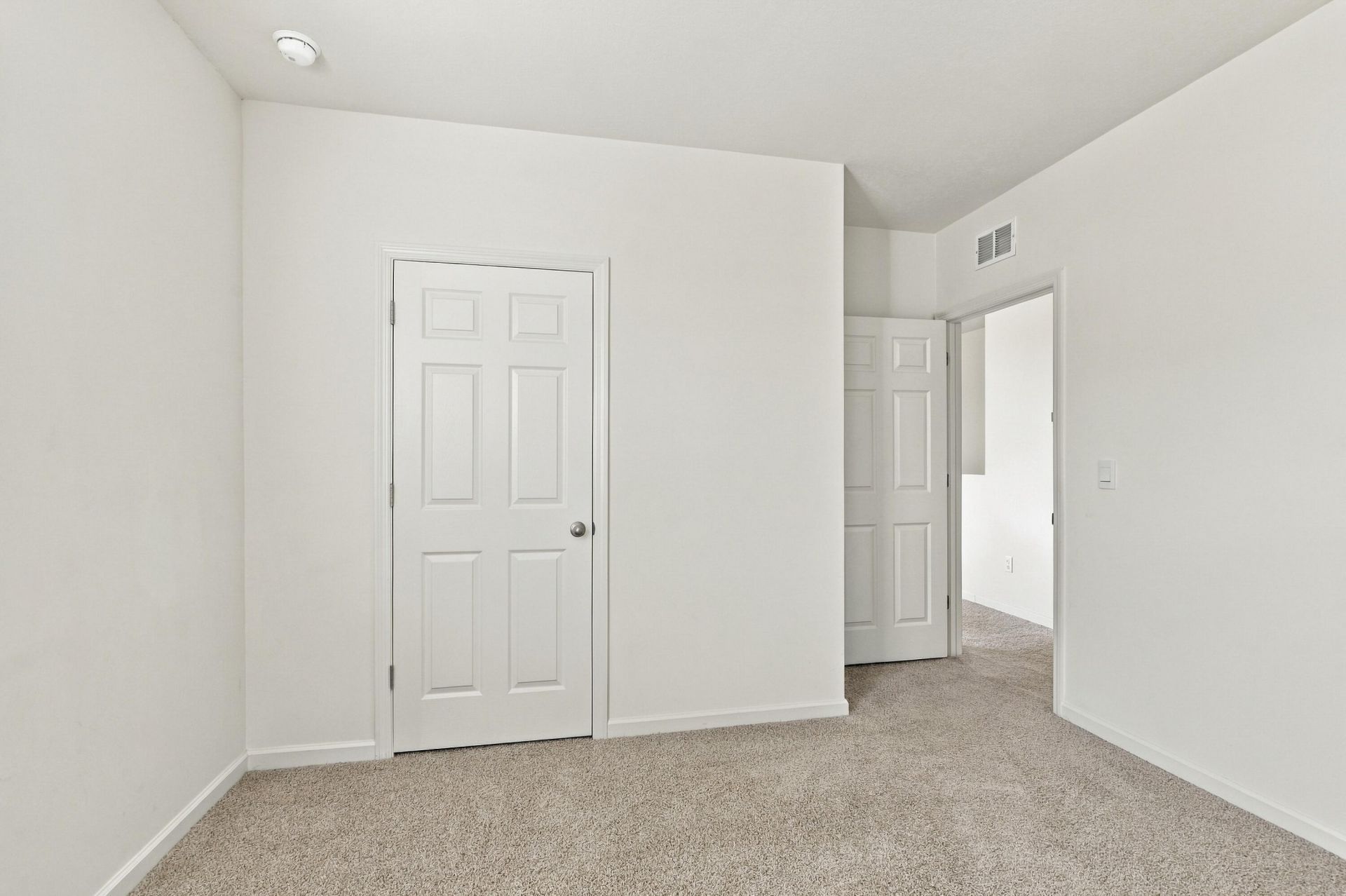 5305 Fantasy Drive, Fort Pierce, FL 34947 Photo