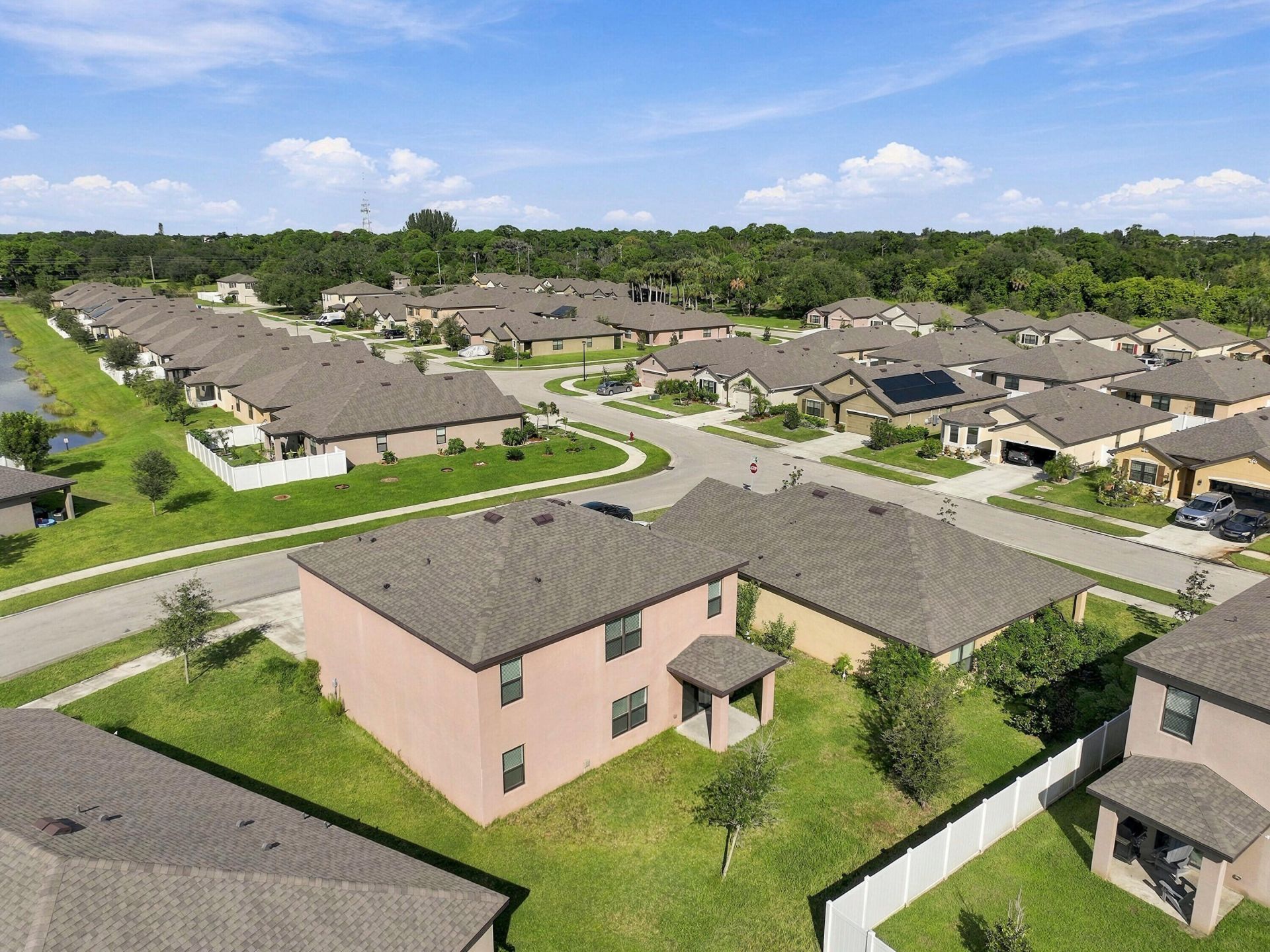 5305 Fantasy Drive, Fort Pierce, FL 34947 Photo
