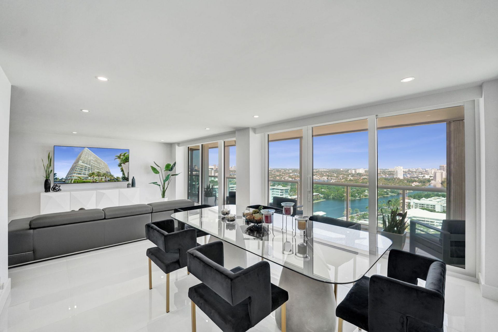 2100 S Ocean Lane, Unit 2409, Fort Lauderdale, FL 33316 Photo