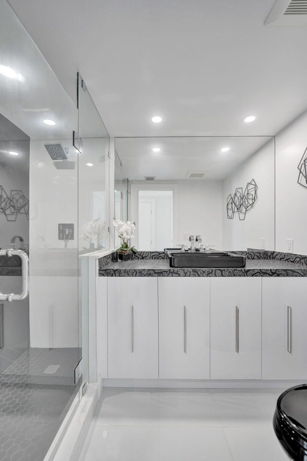 2100 S Ocean Lane, Unit 2409, Fort Lauderdale, FL 33316 Photo