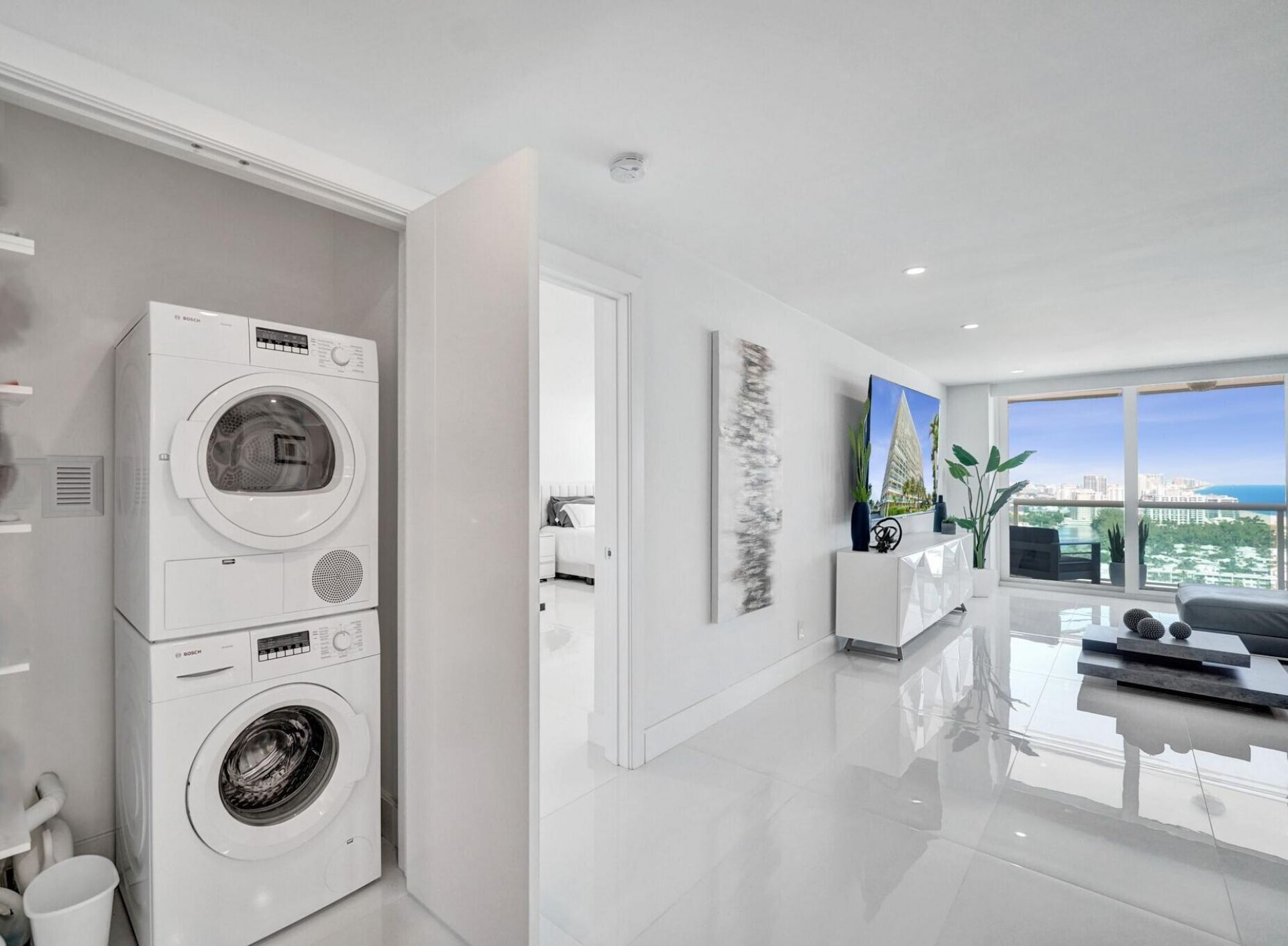 2100 S Ocean Lane, Unit 2409, Fort Lauderdale, FL 33316 Photo
