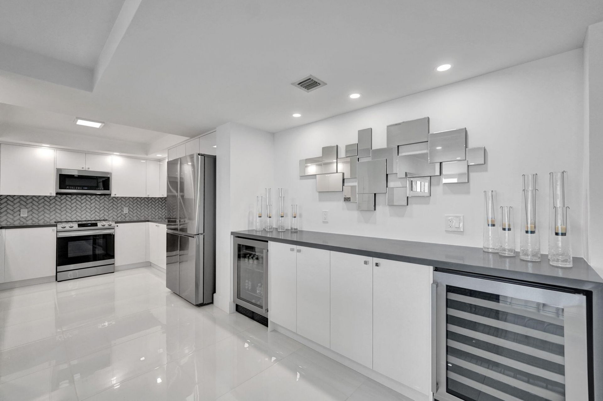 2100 S Ocean Lane, Unit 2409, Fort Lauderdale, FL 33316 Photo