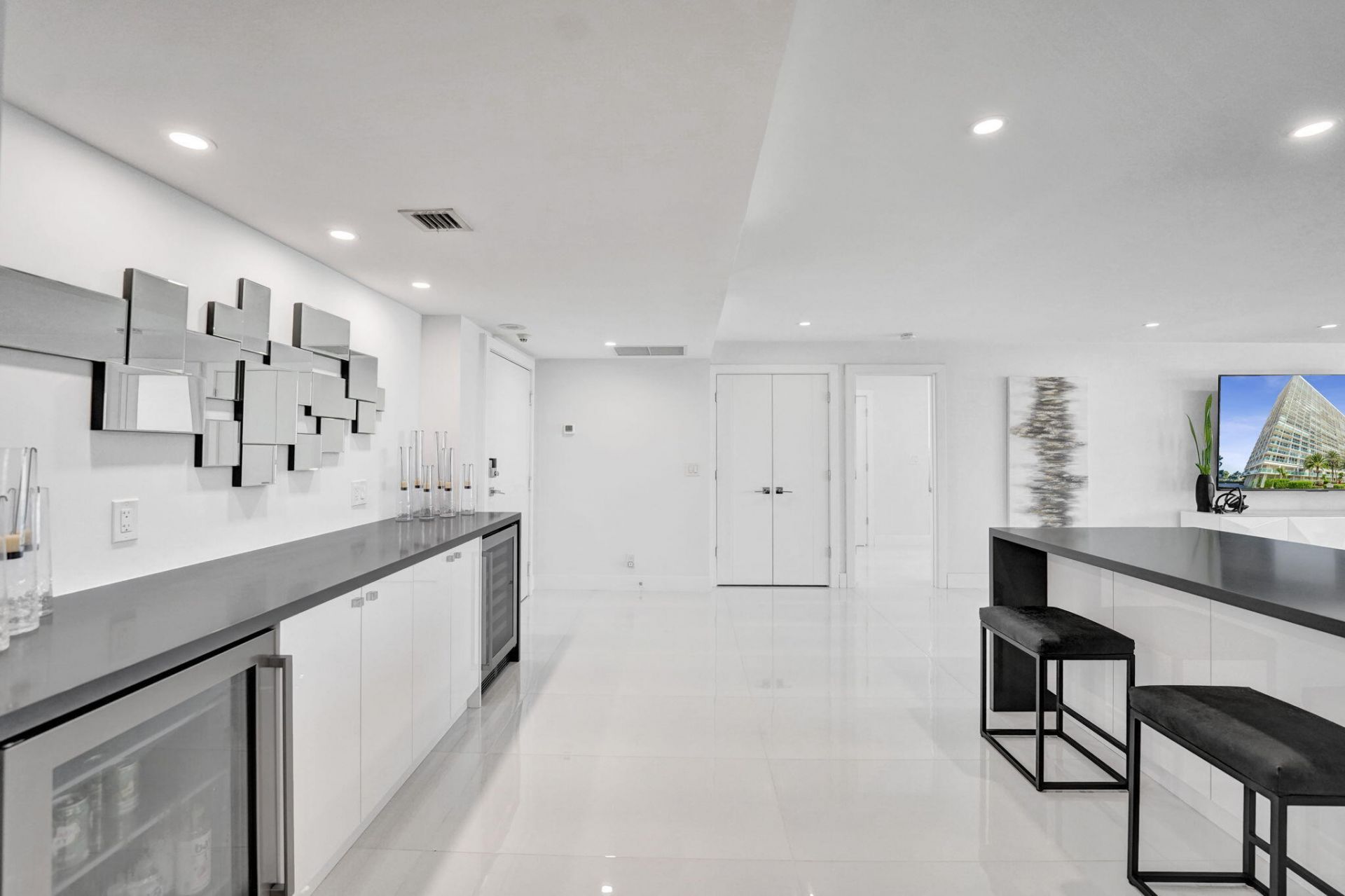 2100 S Ocean Lane, Unit 2409, Fort Lauderdale, FL 33316 Photo