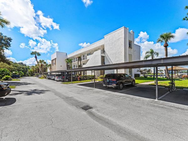 1950 SW Palm City Road, Unit 4-102, Stuart, FL 34994