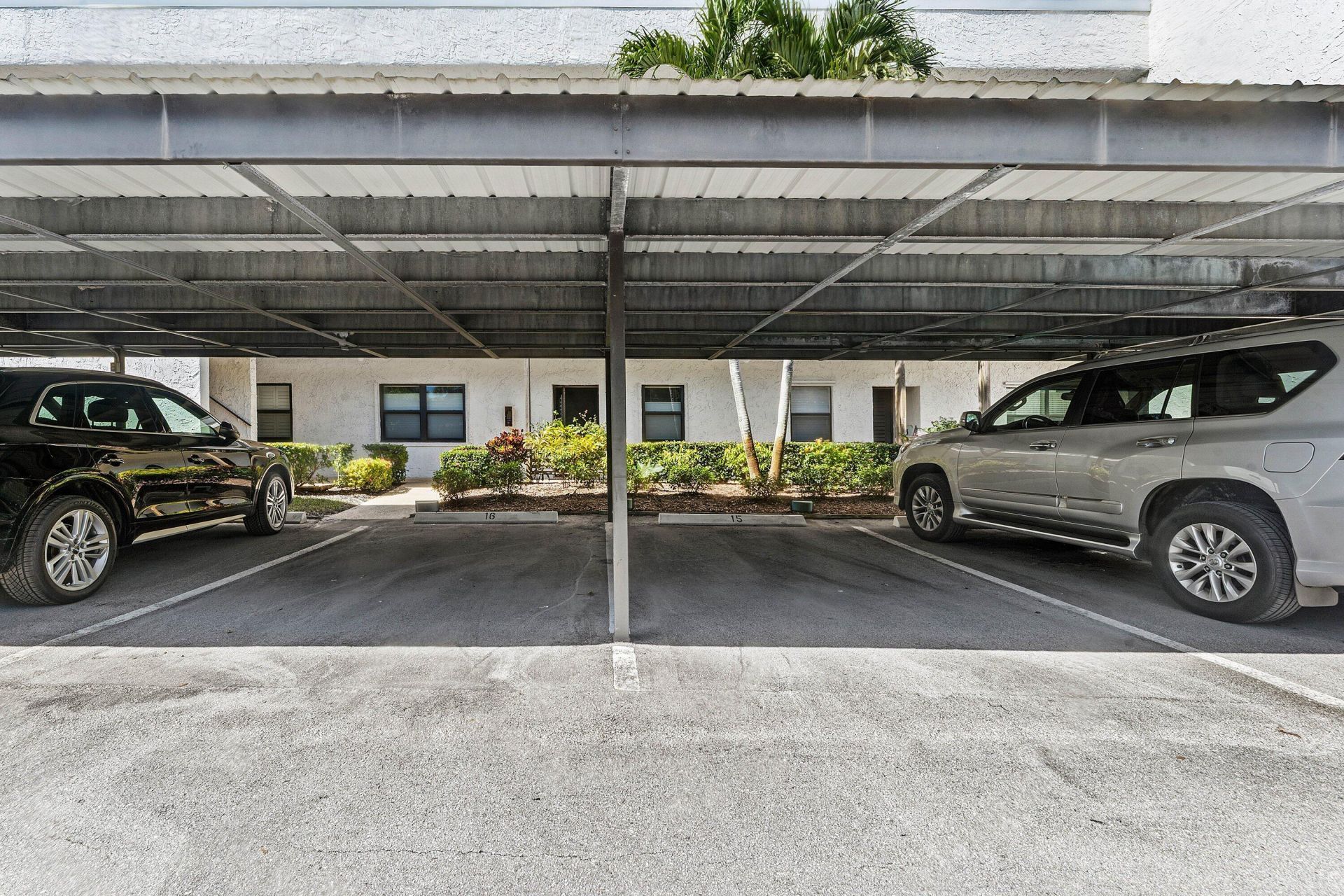 1950 SW Palm City Road, Unit 4-102, Stuart, FL 34994 Photo