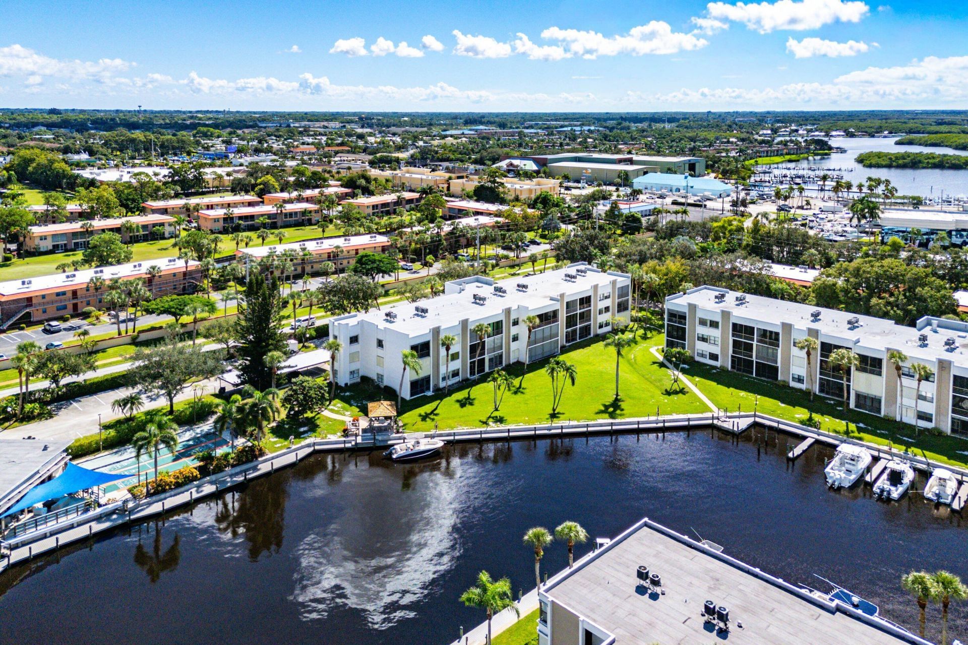 1950 SW Palm City Road, Unit 4-102, Stuart, FL 34994 Photo