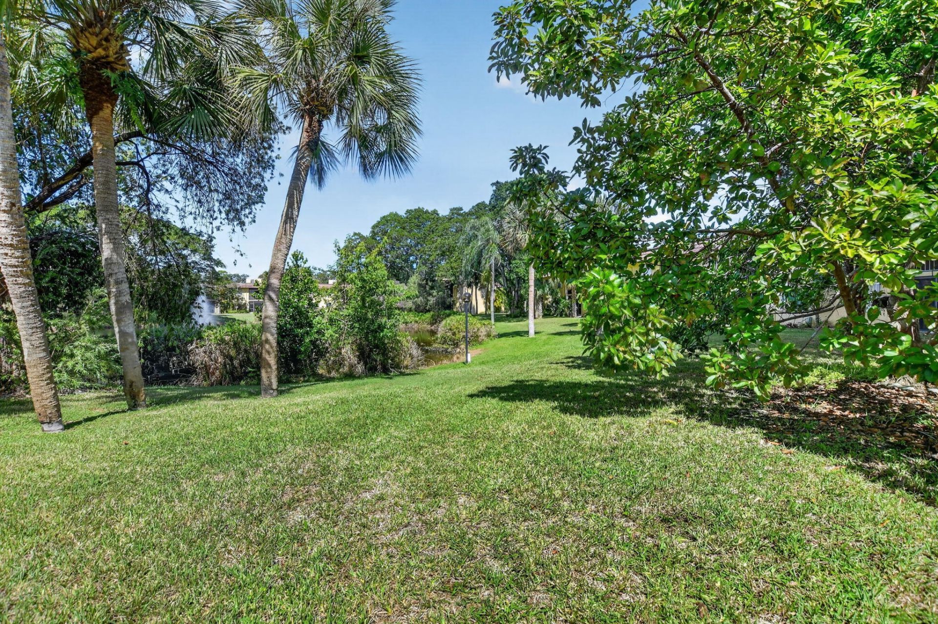 872 SW 9th Street Circle, Unit 101, Boca Raton, FL 33486 Photo