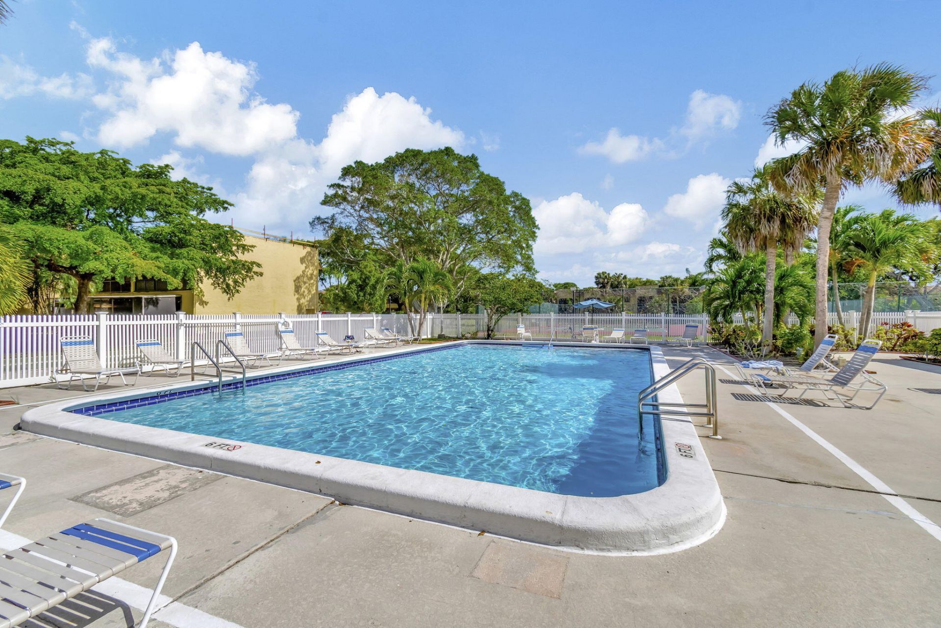 872 SW 9th Street Circle, Unit 101, Boca Raton, FL 33486 Photo