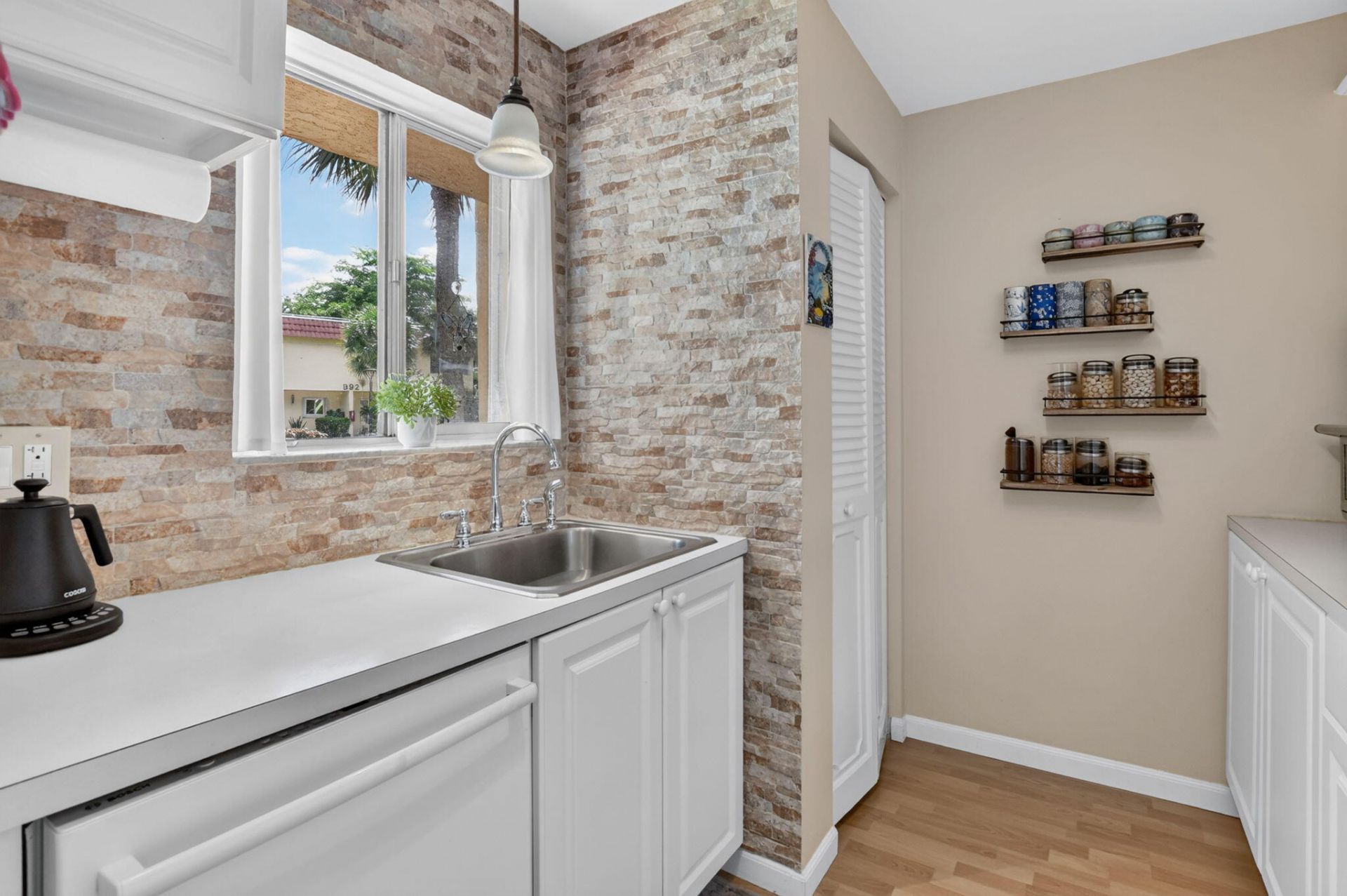 872 SW 9th Street Circle, Unit 101, Boca Raton, FL 33486 Photo