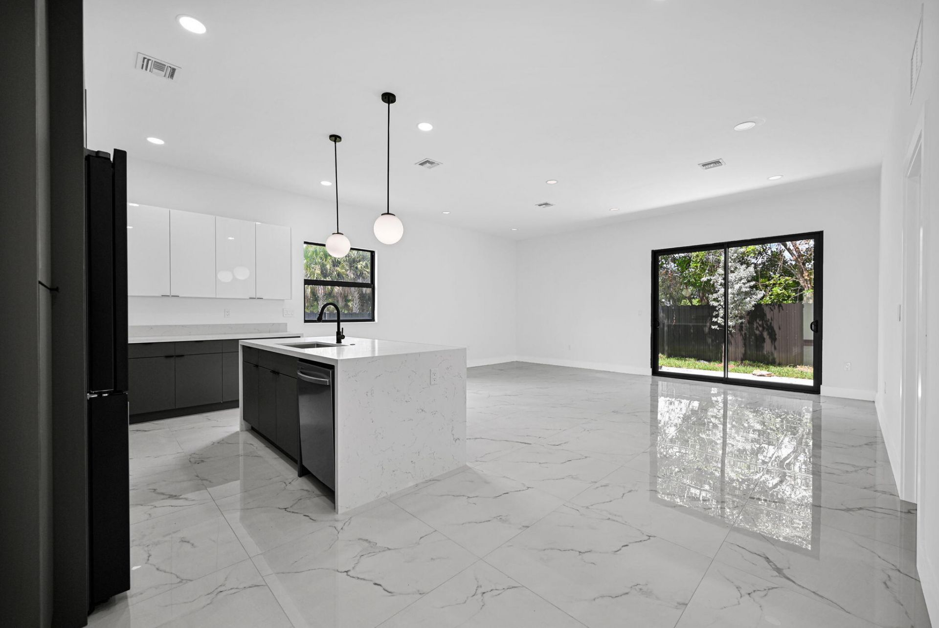 2791 NW 11th Court, Fort Lauderdale, FL 33311 Photo