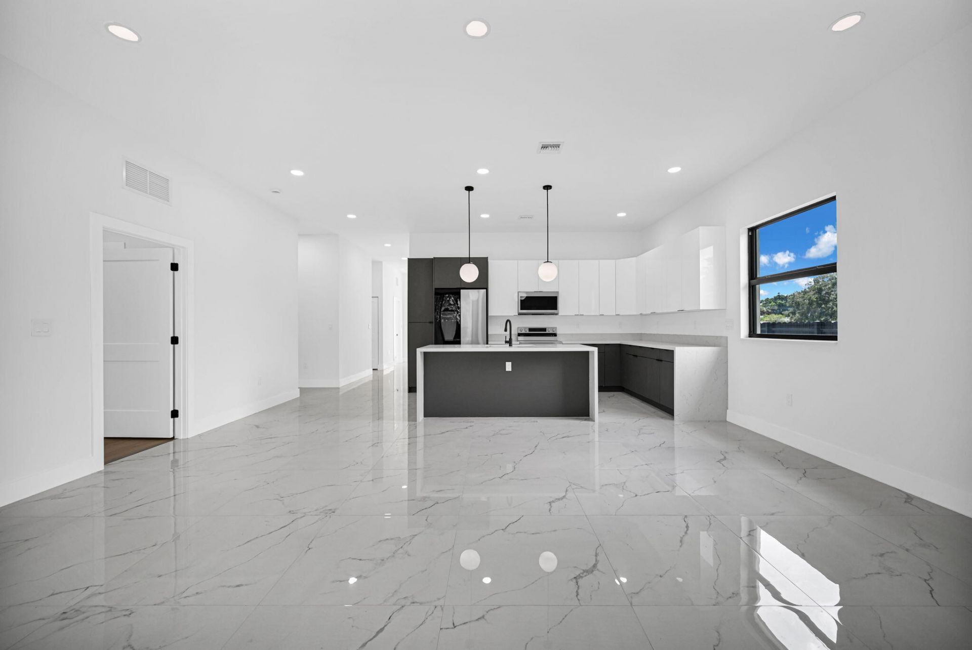 2791 NW 11th Court, Fort Lauderdale, FL 33311 Photo