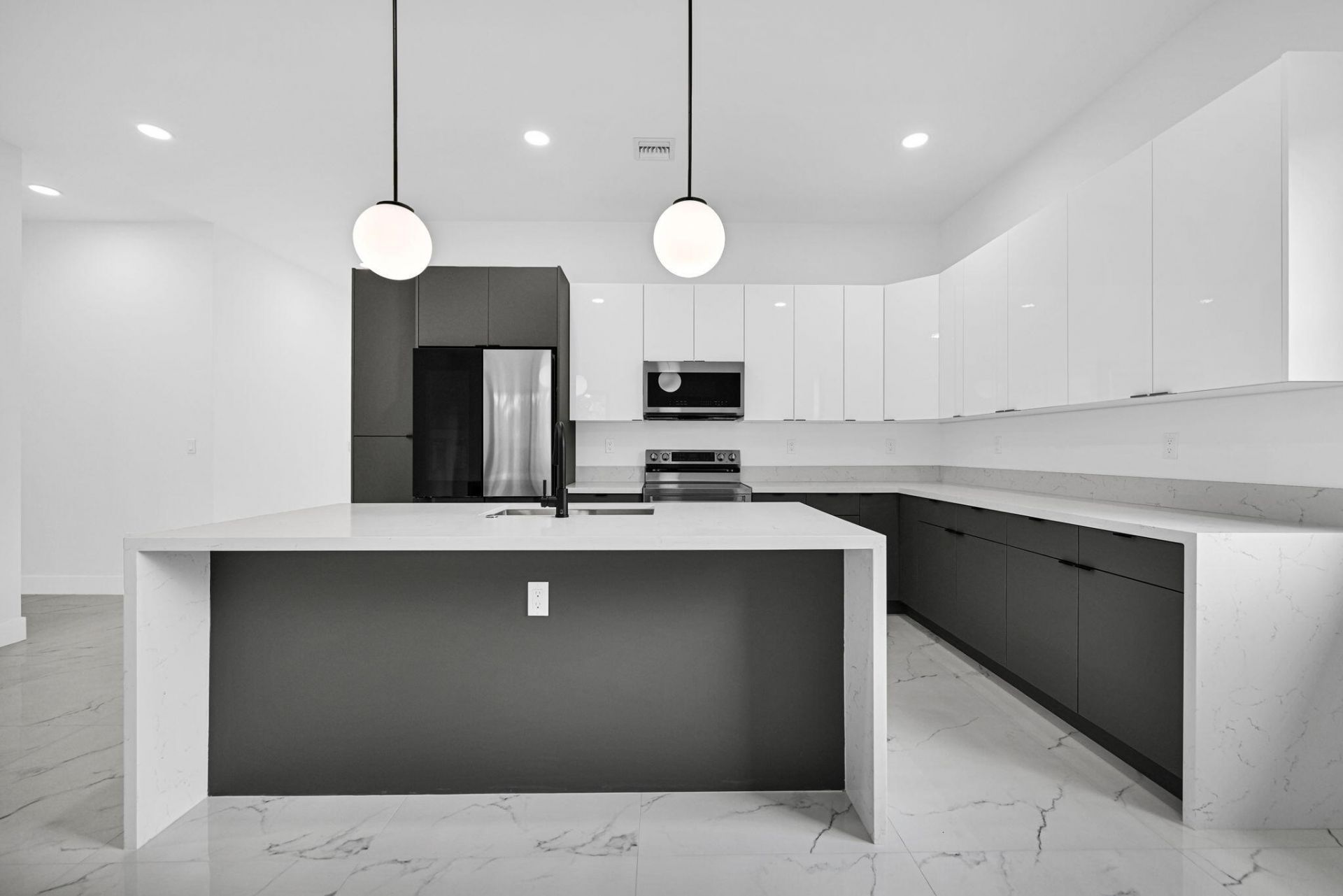 2791 NW 11th Court, Fort Lauderdale, FL 33311 Photo