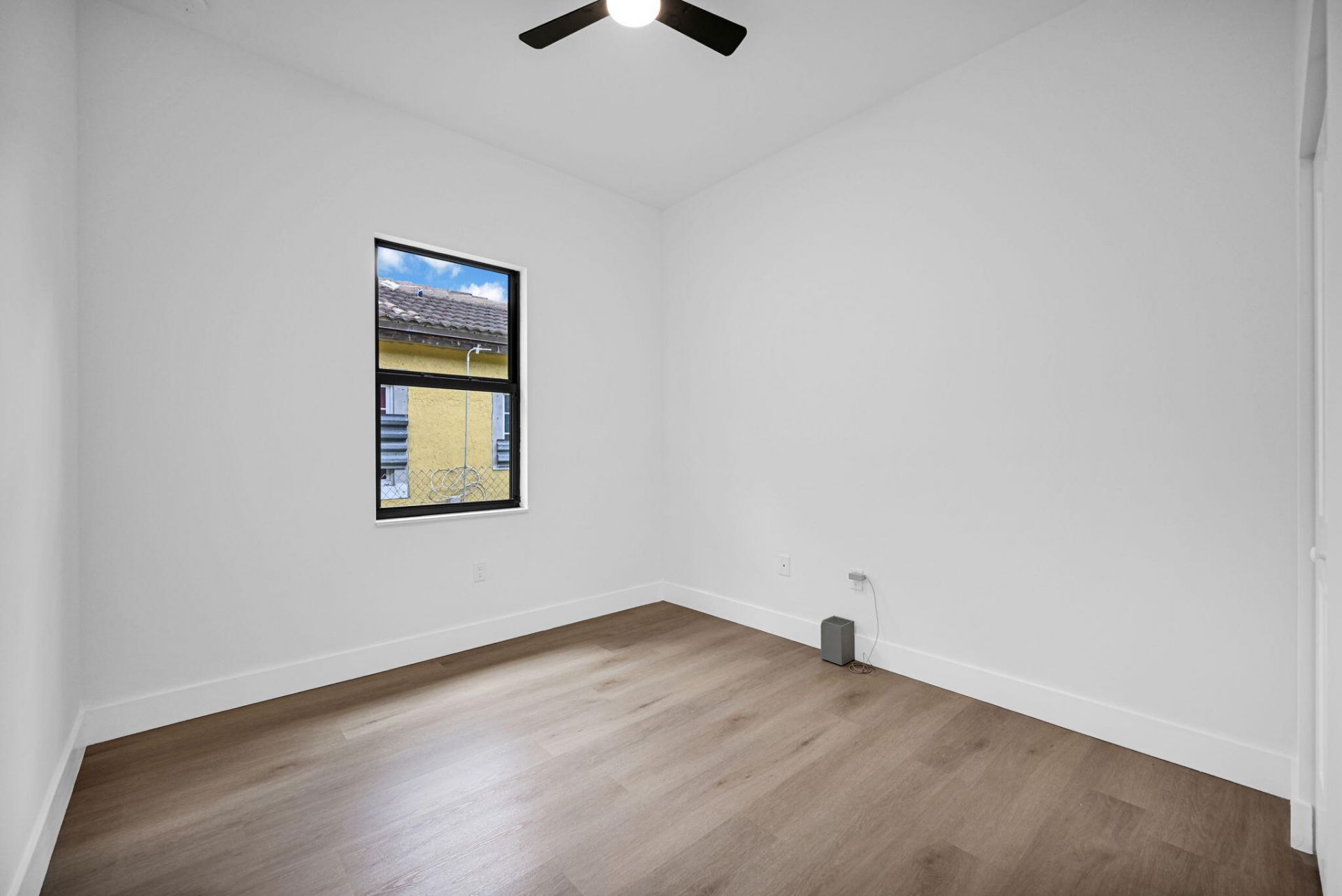 2791 NW 11th Court, Fort Lauderdale, FL 33311 Photo