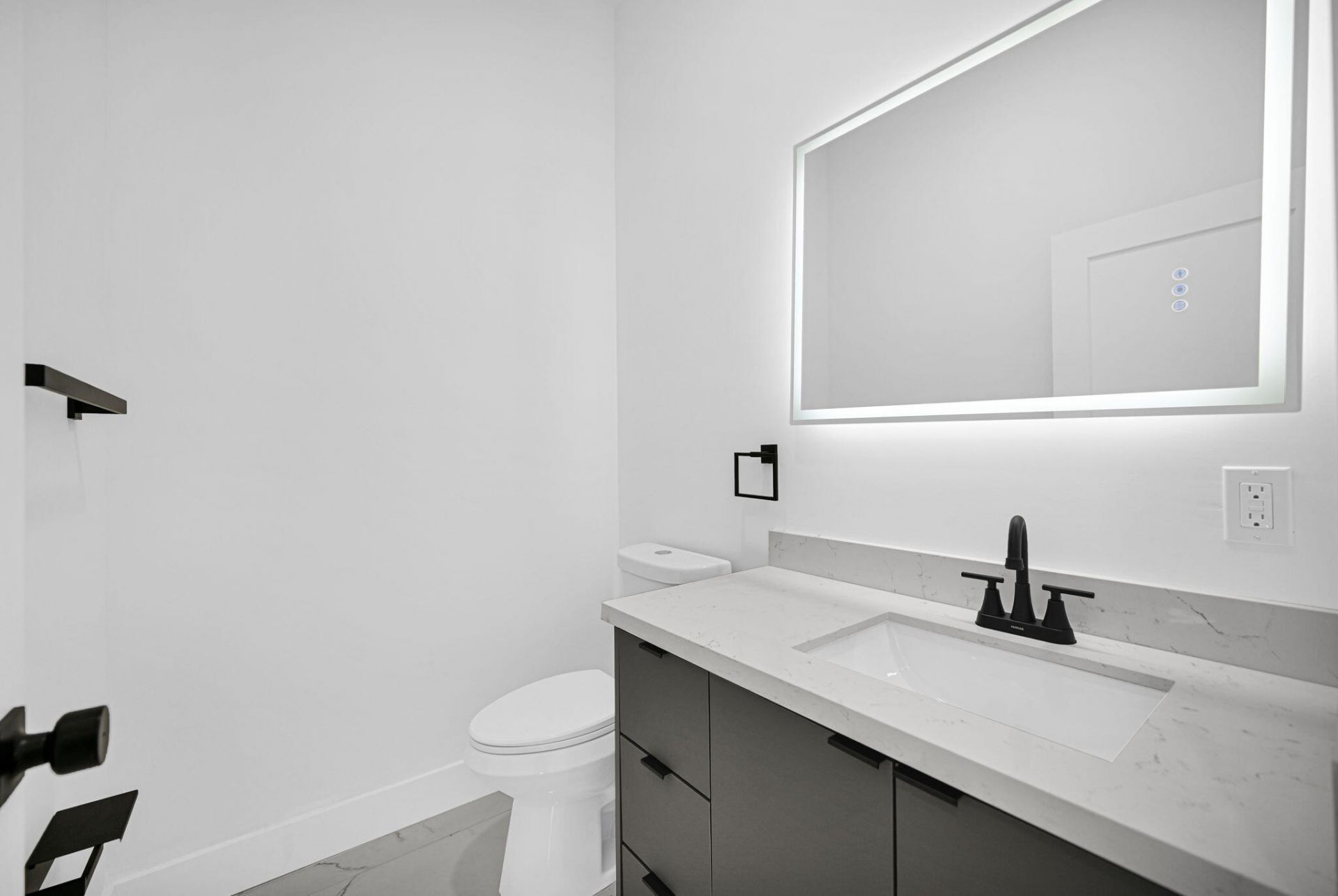 2791 NW 11th Court, Fort Lauderdale, FL 33311 Photo