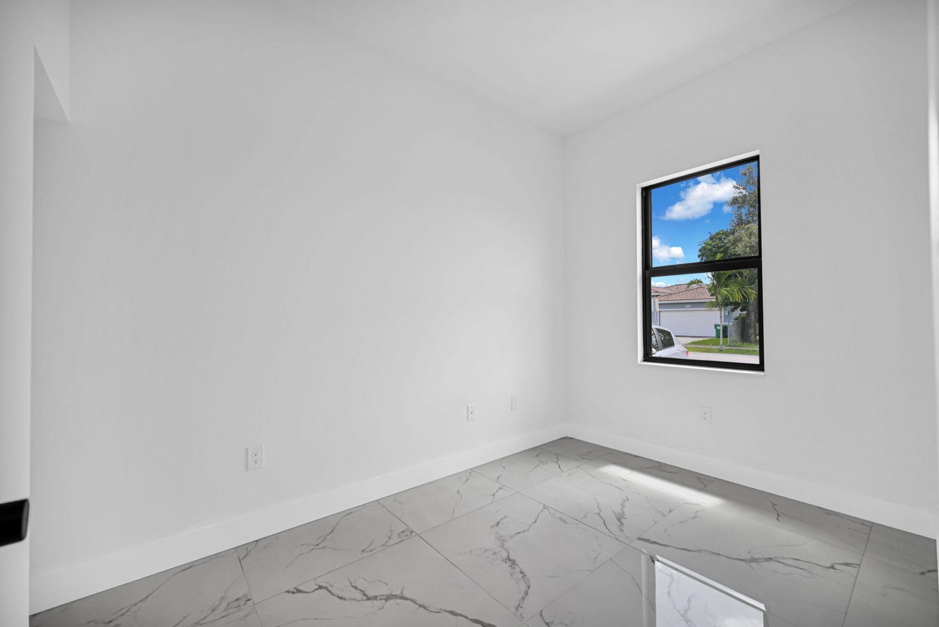 2791 NW 11th Court, Fort Lauderdale, FL 33311 Photo
