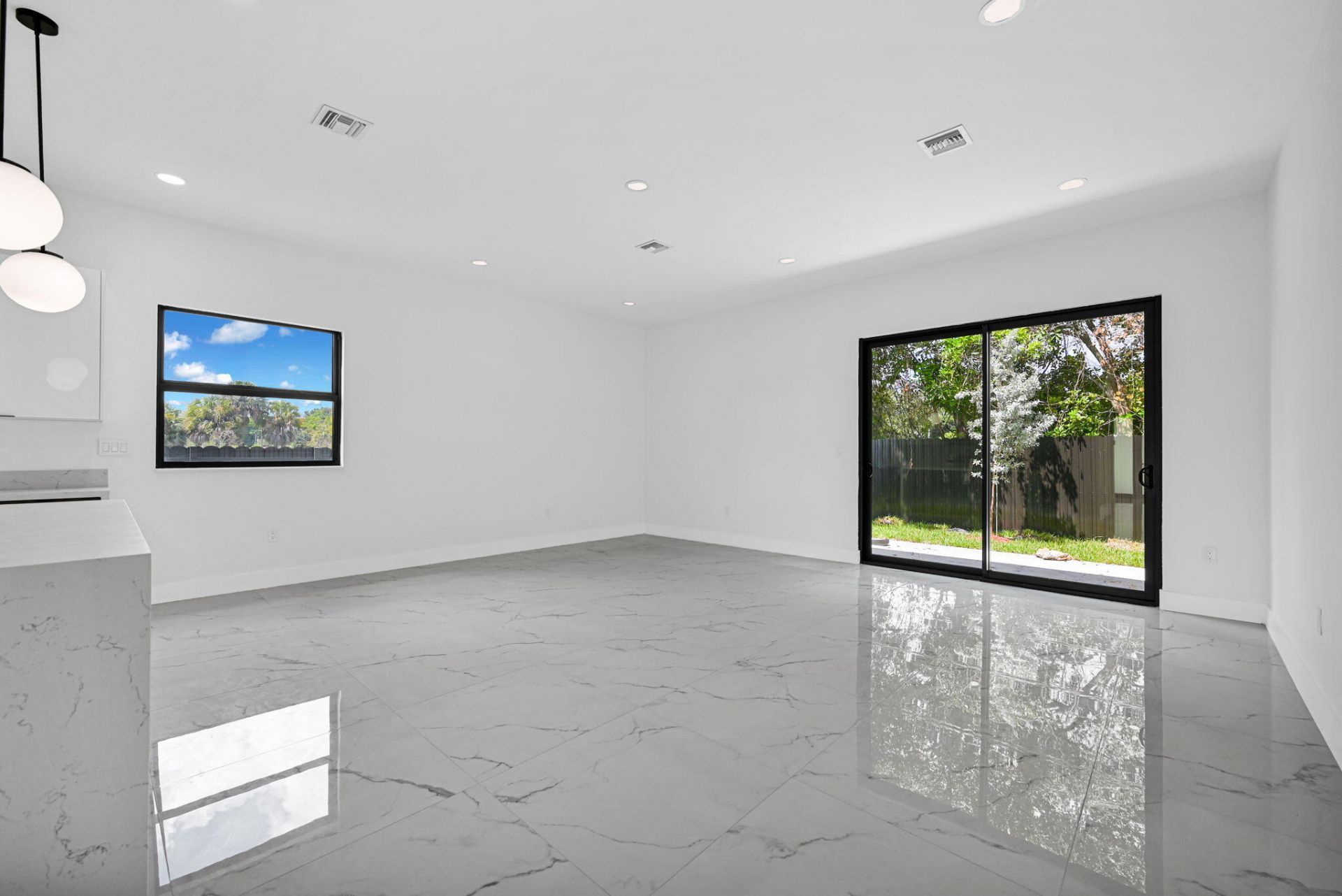 2791 NW 11th Court, Fort Lauderdale, FL 33311 Photo