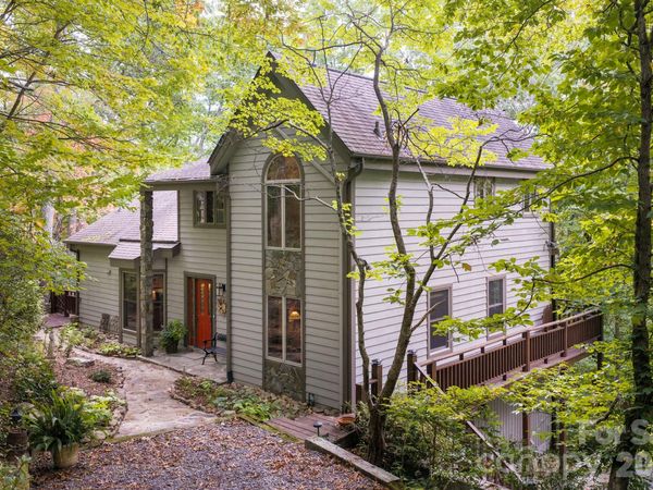 355 Summer Haven Road , Swannanoa, NC 28778