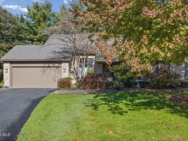 2948 Joelle Drive, Toledo, OH 43617