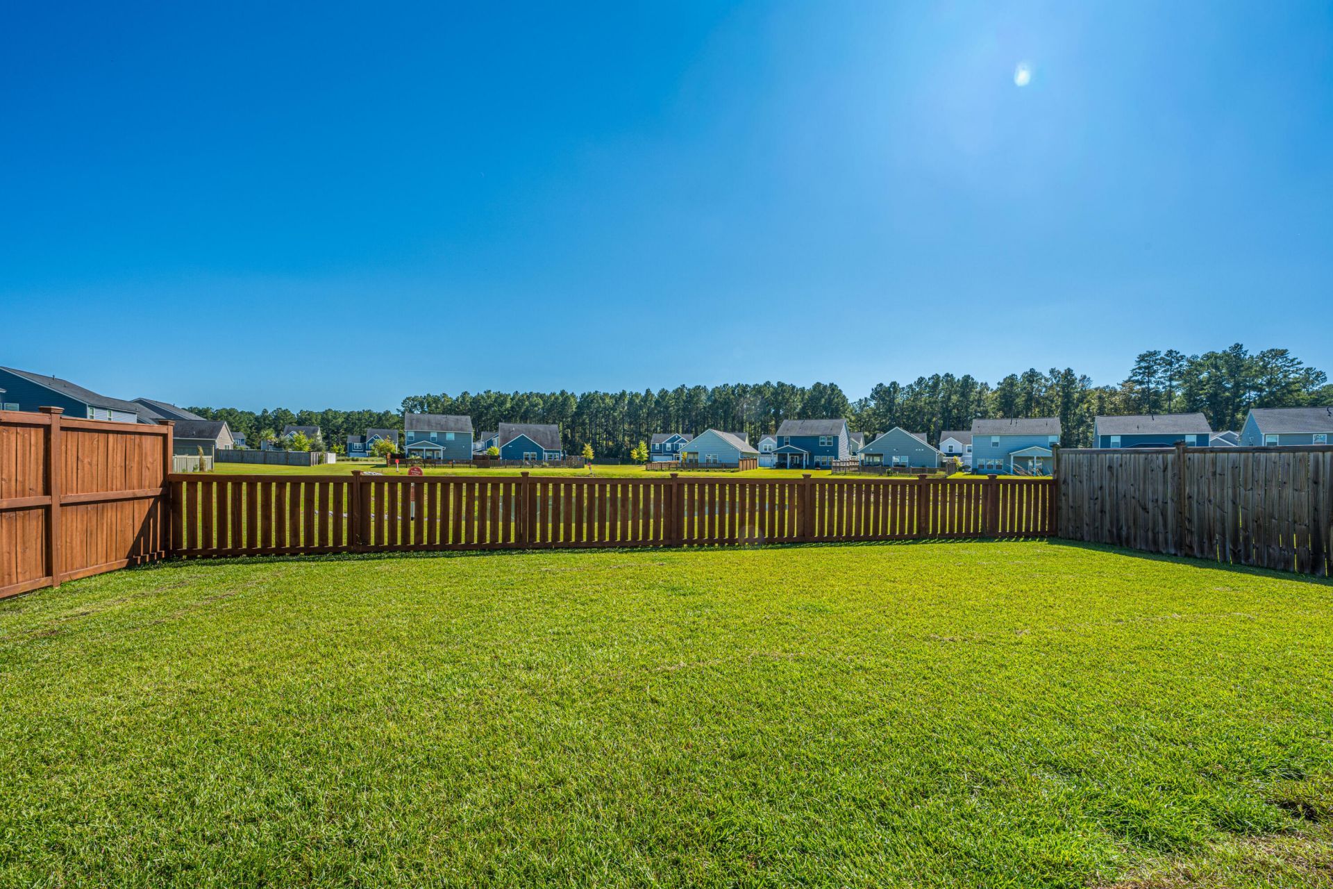 360 Garden Lily Lane Photo 38