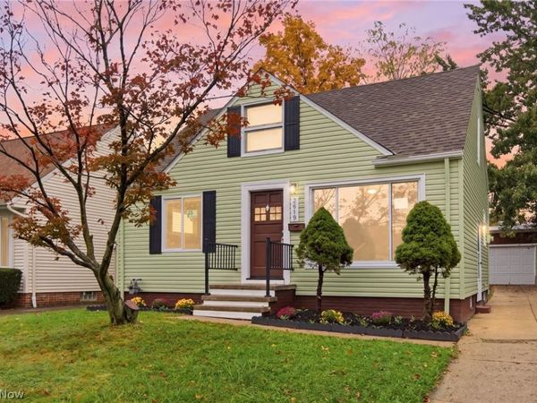 2619 Center Drive , Parma, OH 44134