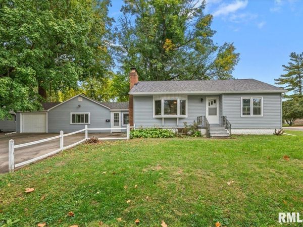 508 W CHESTNUT Street, Chatham, IL 62629