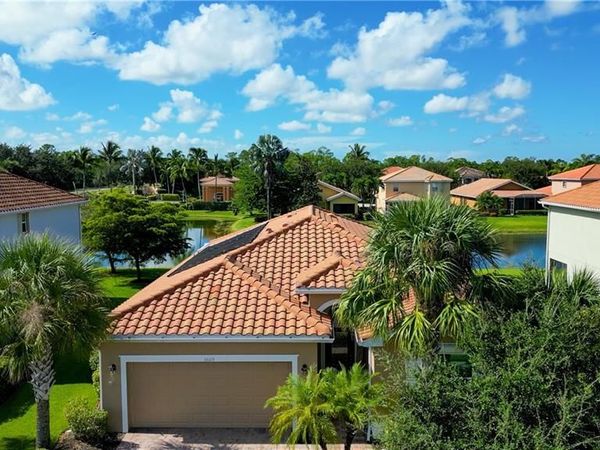 3609 Valle Santa CIR , CAPE CORAL, FL 33909