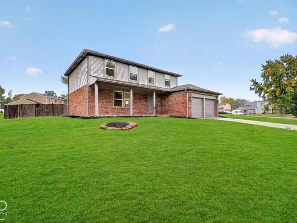 5666 Colonist Circle, Indianapolis, IN 46254