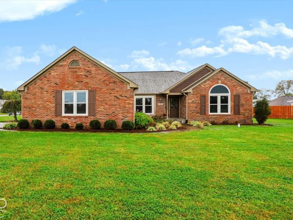 701 W 500 Road S, Greenfield, IN 46140
