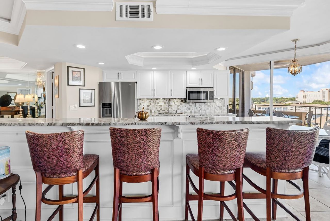 9650 Shore Dr.  Photo 4