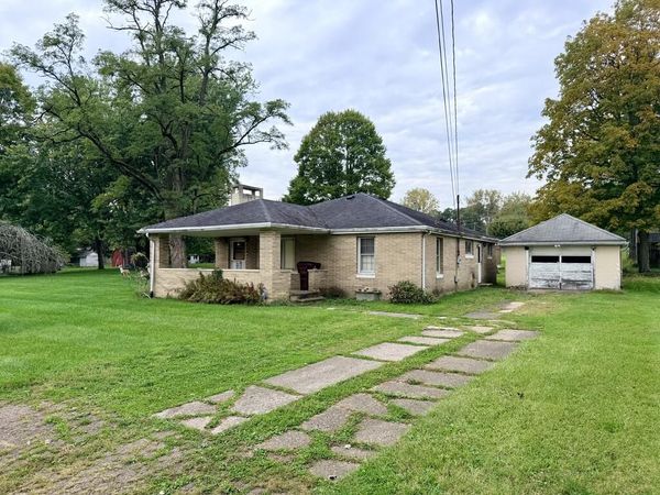 135 Oxford Ave, Mansfield, OH 44906