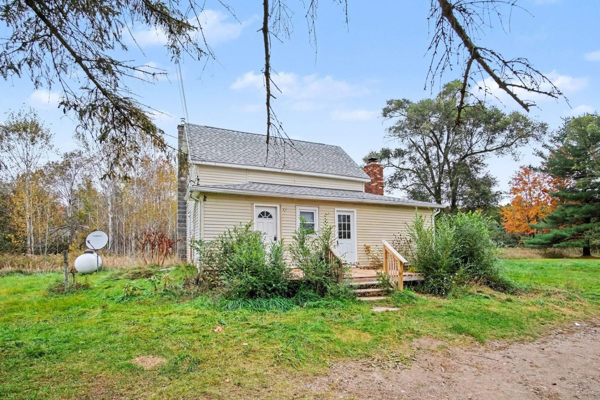 1096 Warden Road, Orleans, MI 48865 Main Photo