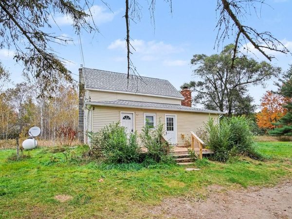 1096 Warden Road, Orleans, MI 48865