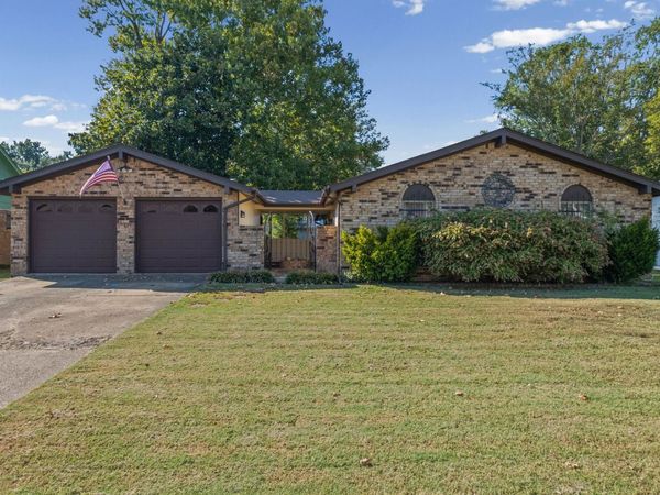 3917 LUTHER RD, Bartlett, TN 38135
